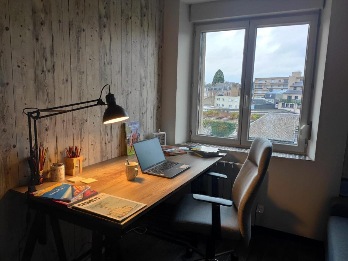 Appartement Cosy Centre-Ville Wifi Parking Charleville-Mézières Екстериор снимка